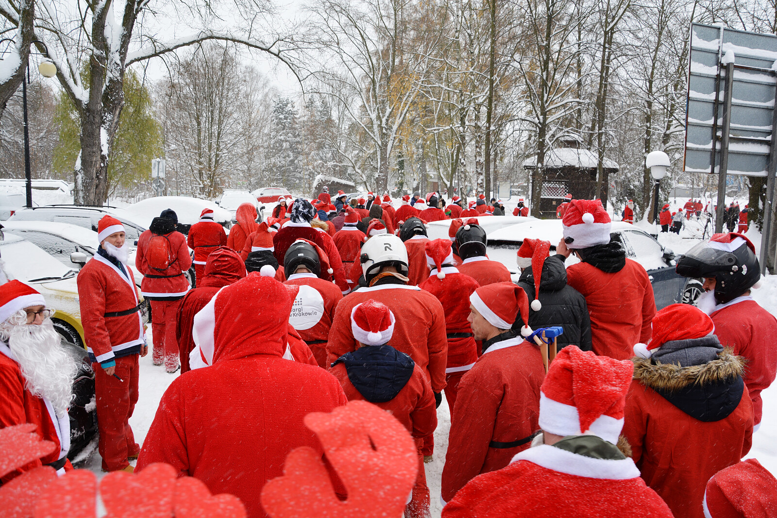 telefon (14).JPG [12.24 MB]