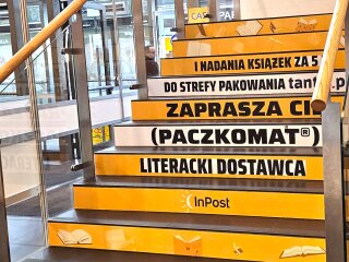 InPost schody.jpg